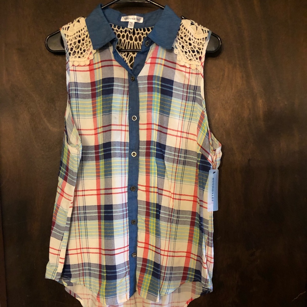 Roommates Plaid Button Tank Blouse